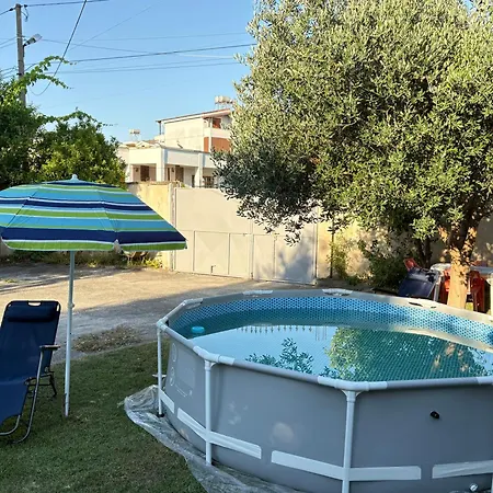 Hasarooms Guest house Durres