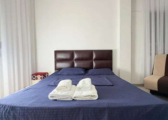 Konukevi Hasarooms Dıraç