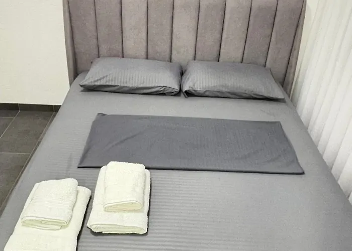 Hasarooms ゲストハウス ドゥラス