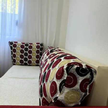 Hasarooms בית הארחה