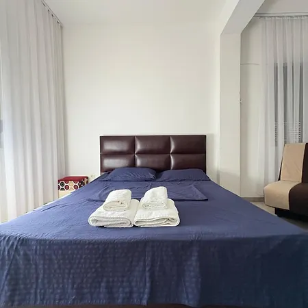 Gasthof Hasarooms Durrës