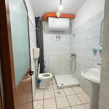 Hasarooms Durrës