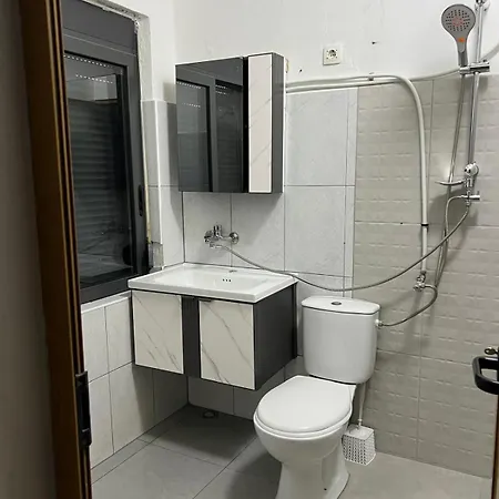 Hasarooms Gasthof Durrës