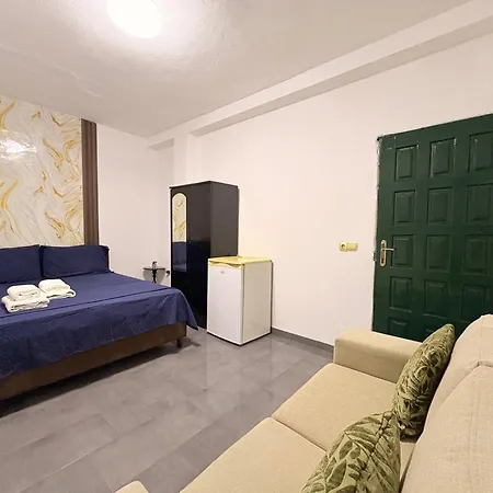 Hasarooms 3* Durrës