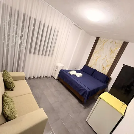 Hasarooms 3* Durrës